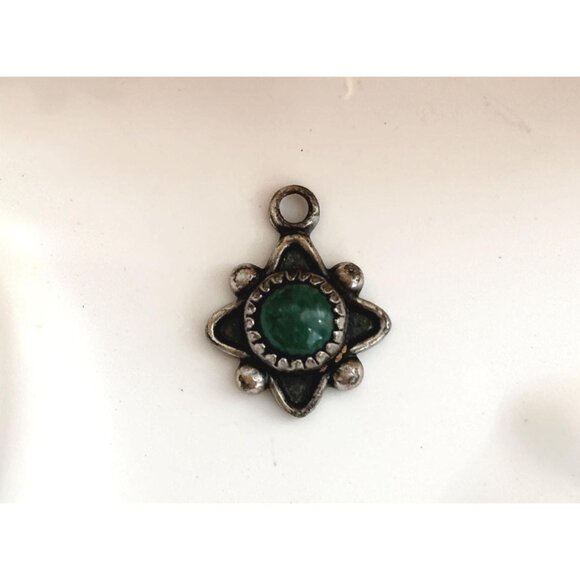 Bell Trading Post Malachite Vintage 925 Sterling Silver Vintage Pendant | Charm - Picture 3 of 11